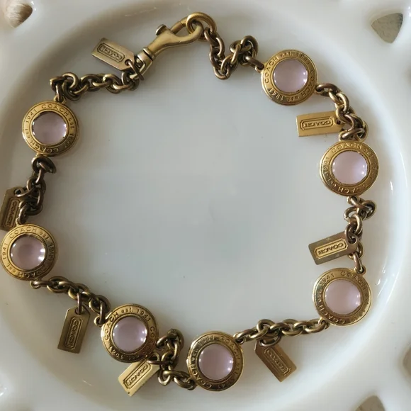 Vintage Rare Coach 1941 Pink Glass Snaphead Cabochon Necklace 🔥 - Picture 9 of 16